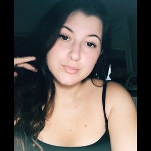 Meet your Posher, Marisol